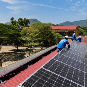 Hướng dẫn đầu tư hệ thống điện năng lượng mặt trời áp mái bán cho EVN